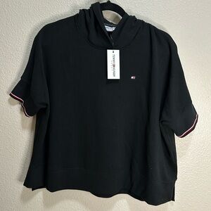 Tommy Hilfiger short sleeve hooded shirt